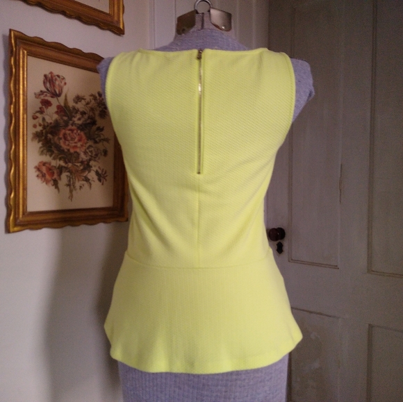 ANN TAYLOR Lime Green Tank Top - Picture 4 of 7